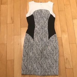 Patterned Calvin Klein Dress Size 2